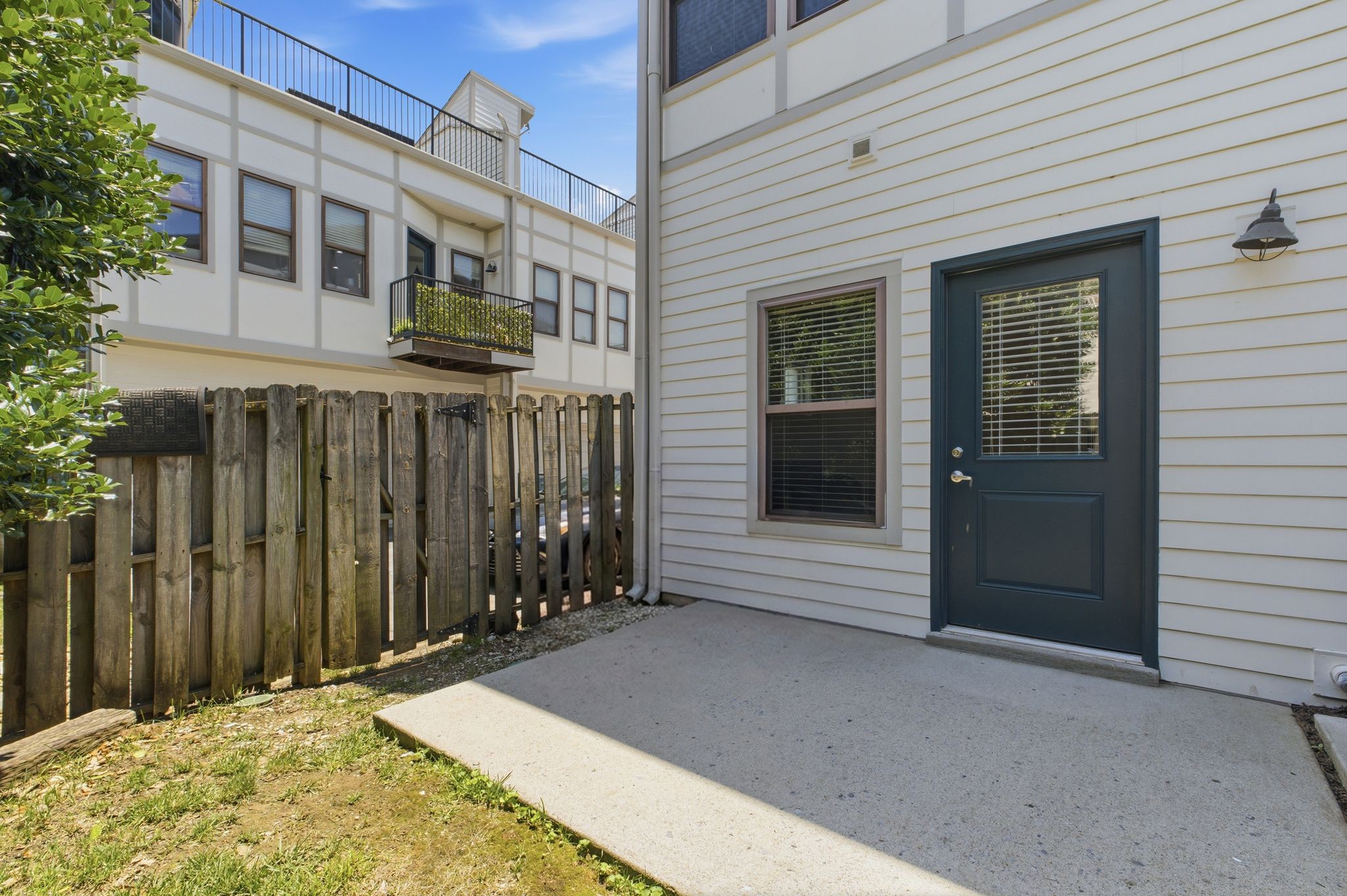 600 Garfield St Unit: 16
