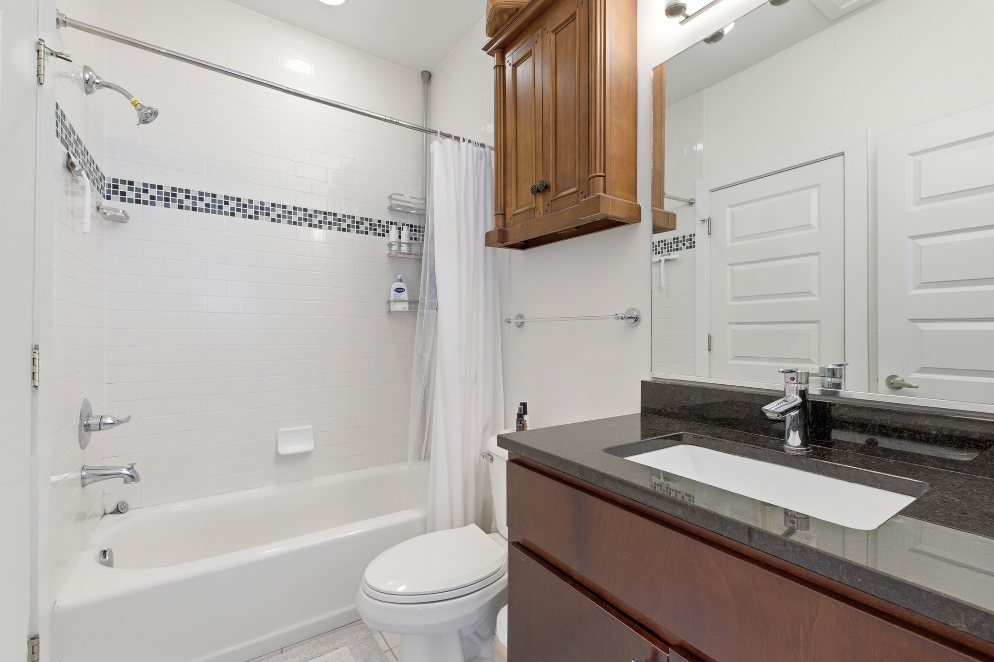 600 Garfield St Unit: 16