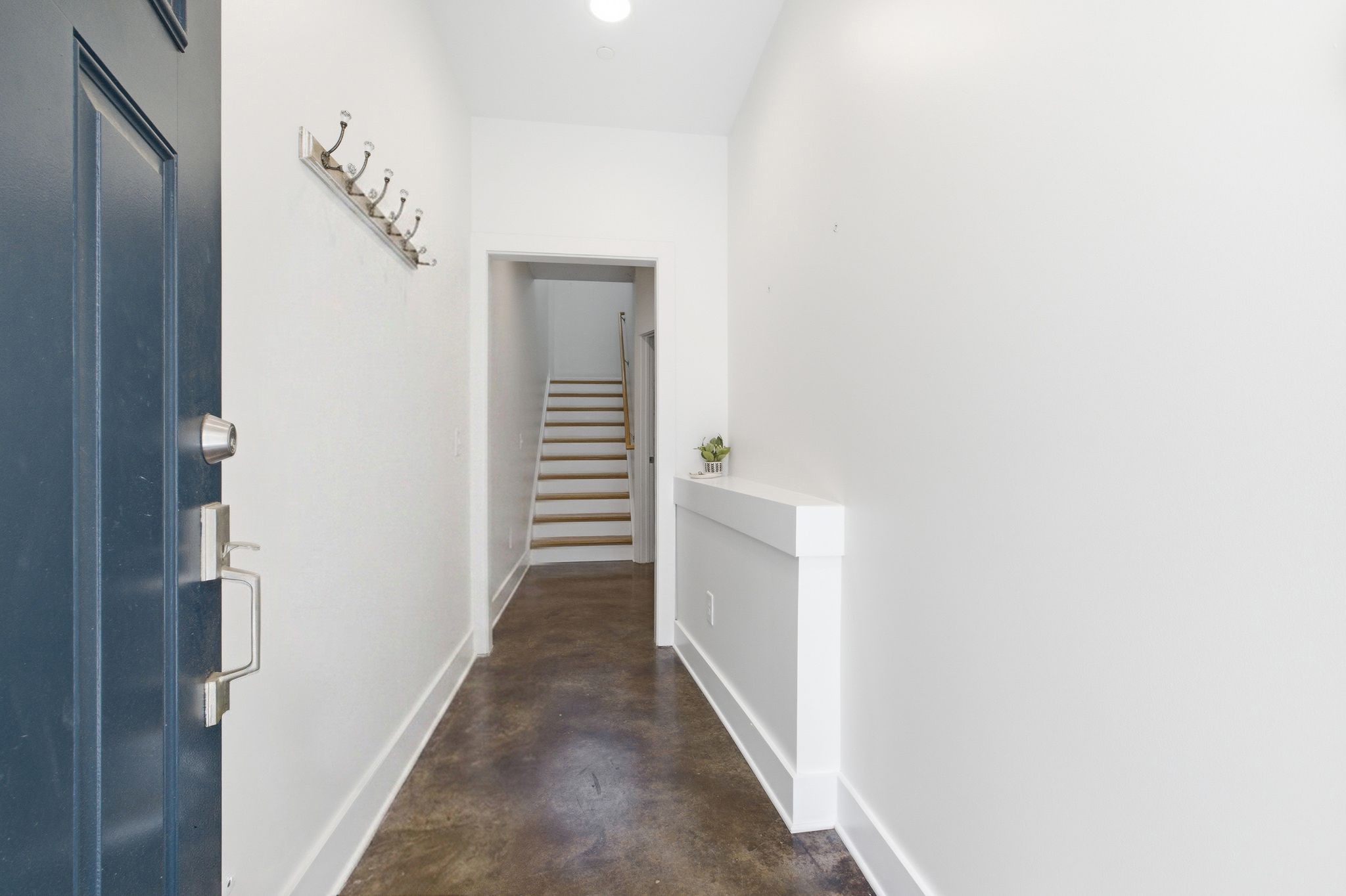 600 Garfield St Unit: 16