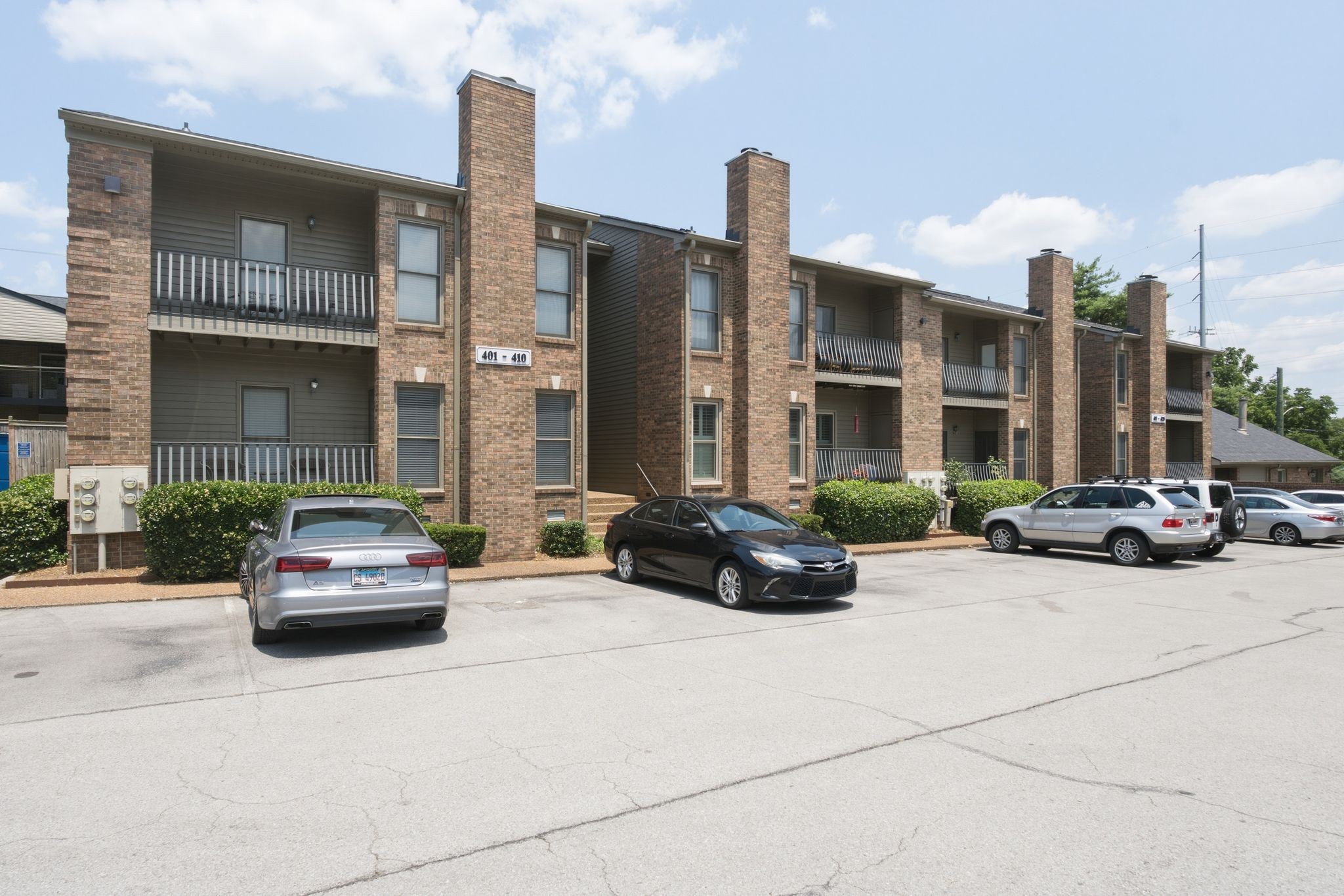 401 Sloan Rd
