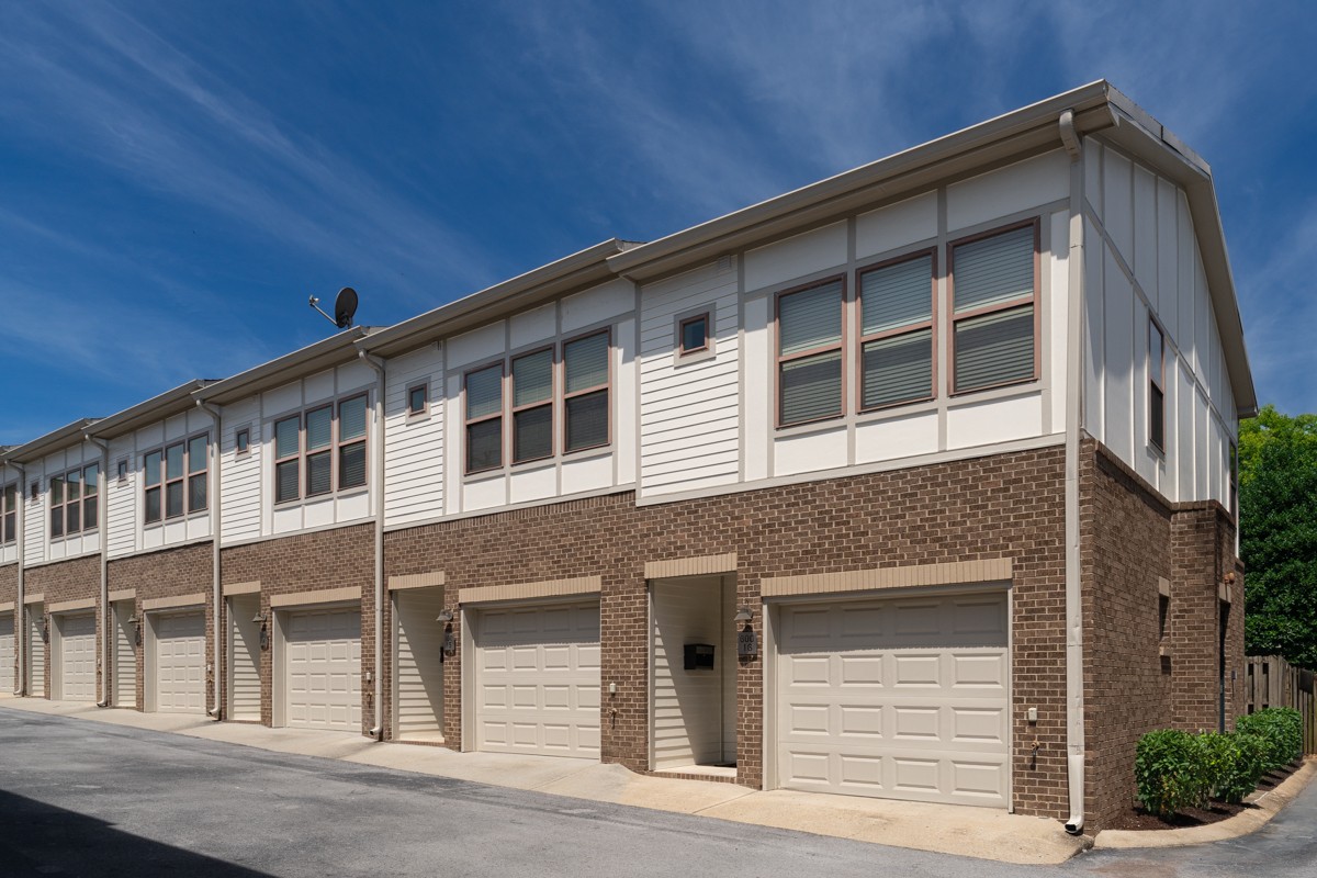 600 Garfield St Unit: 16