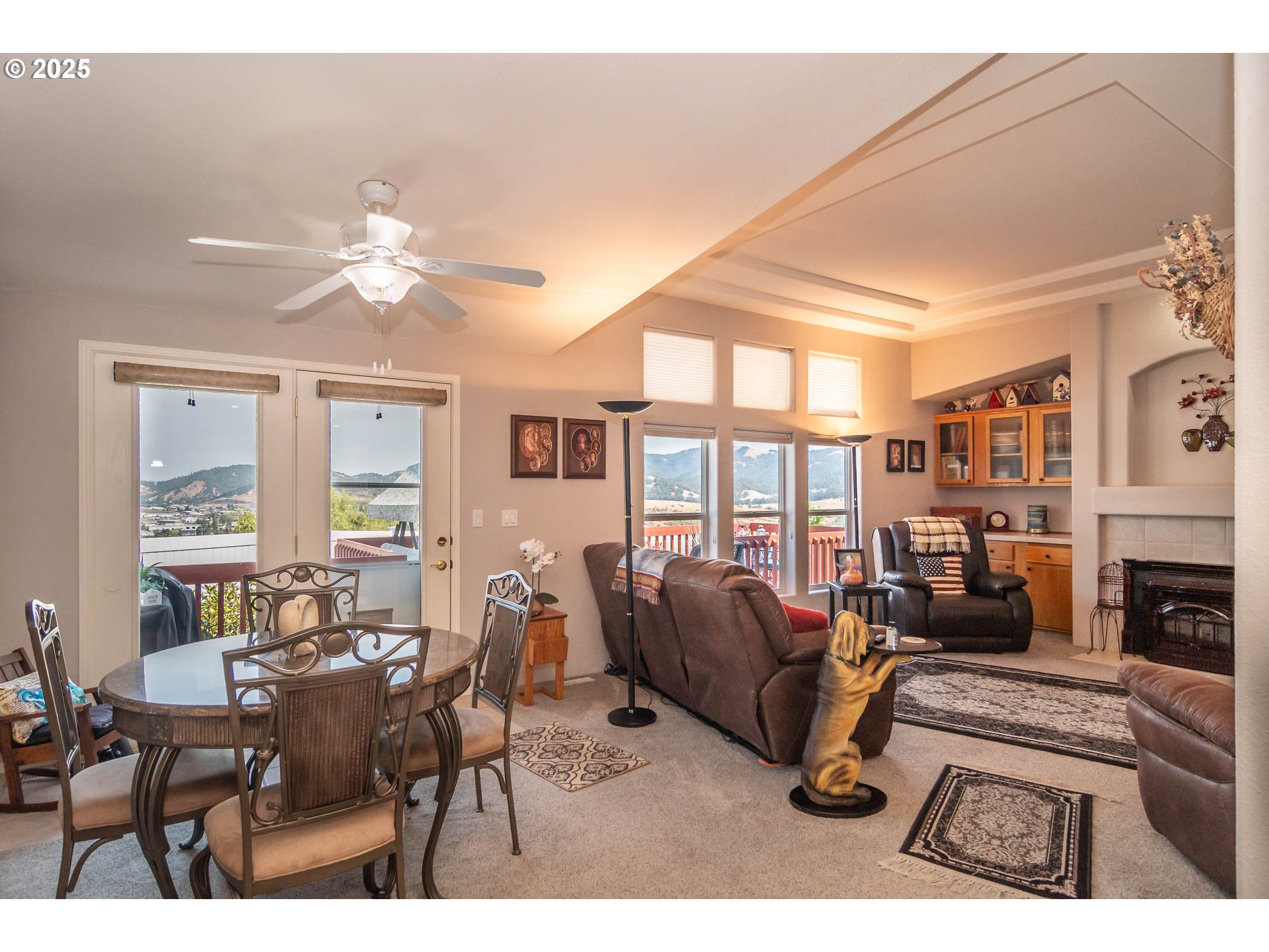 110 MORNING CREST CT