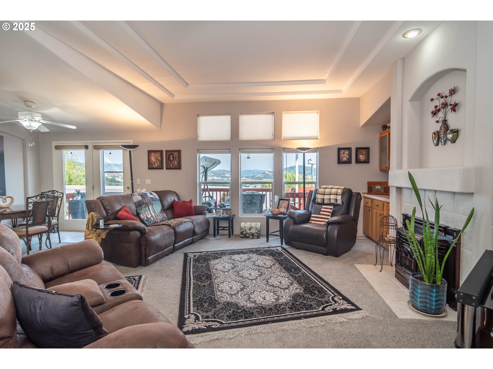 110 MORNING CREST CT