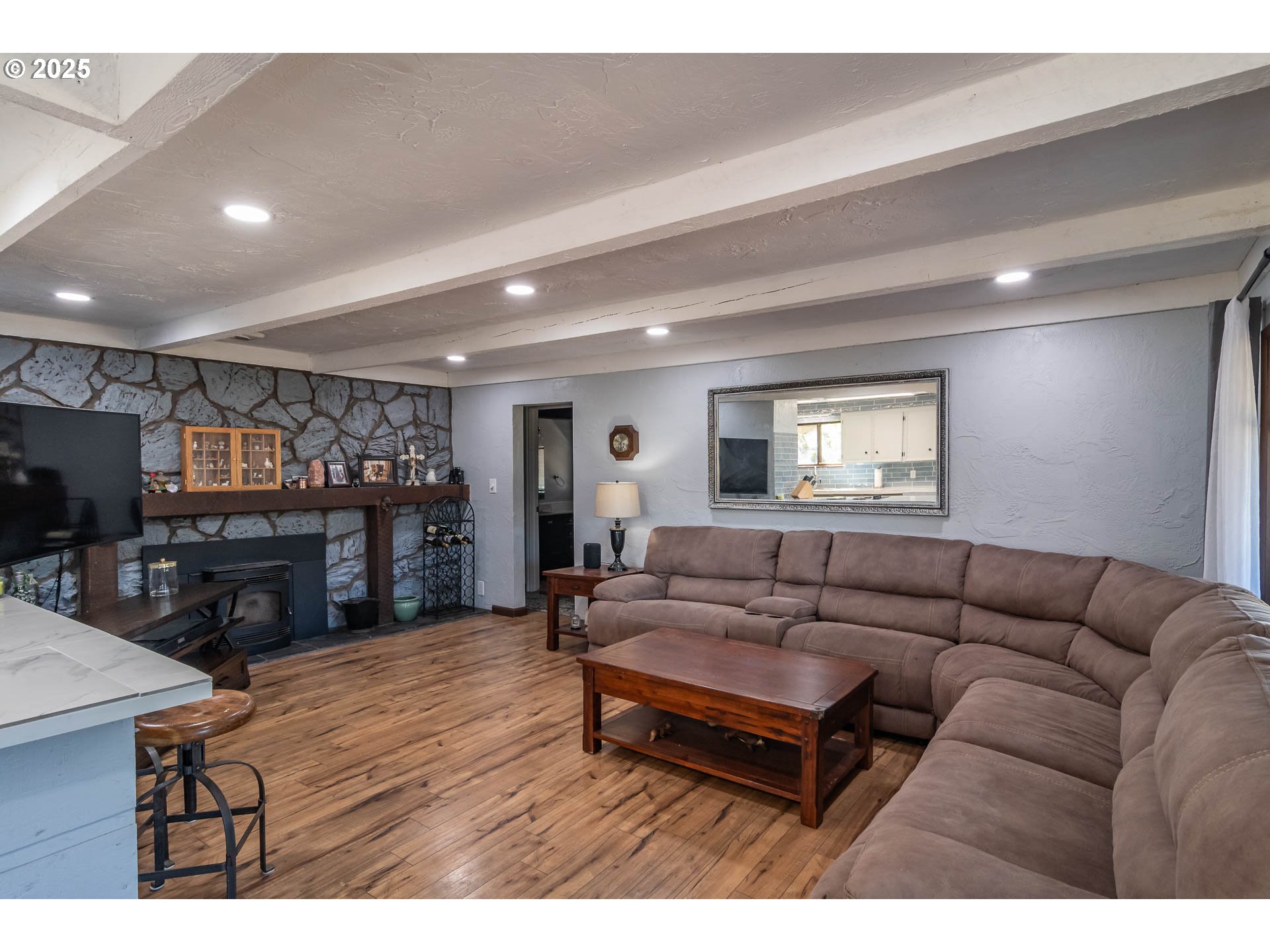 4341 NONPAREIL RD