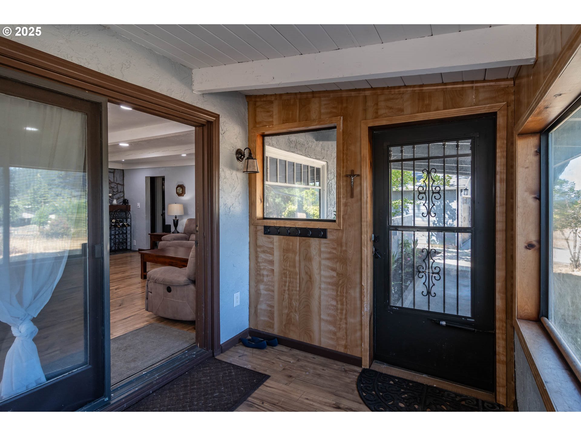 4341 NONPAREIL RD