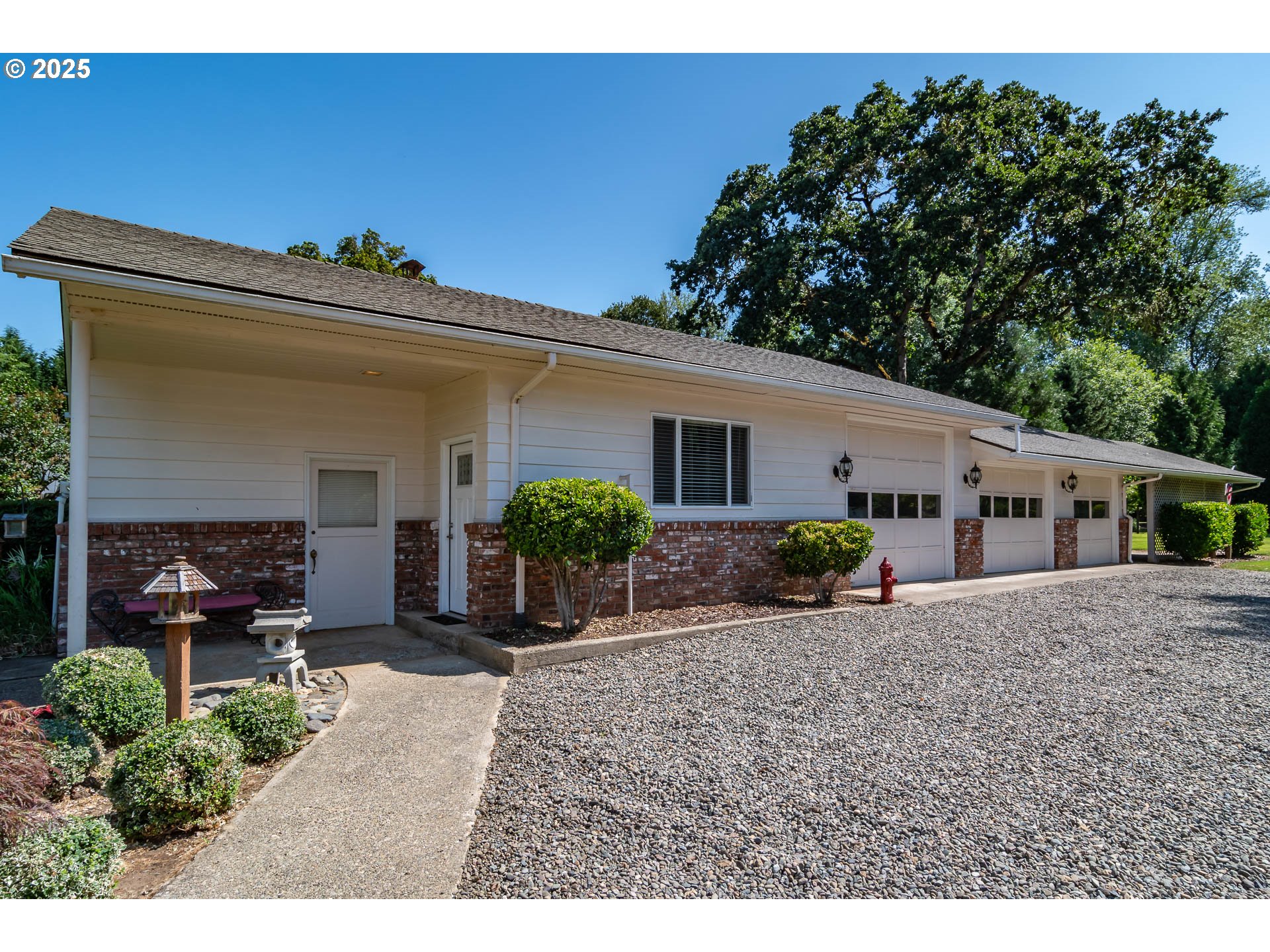1036 ECHO DR