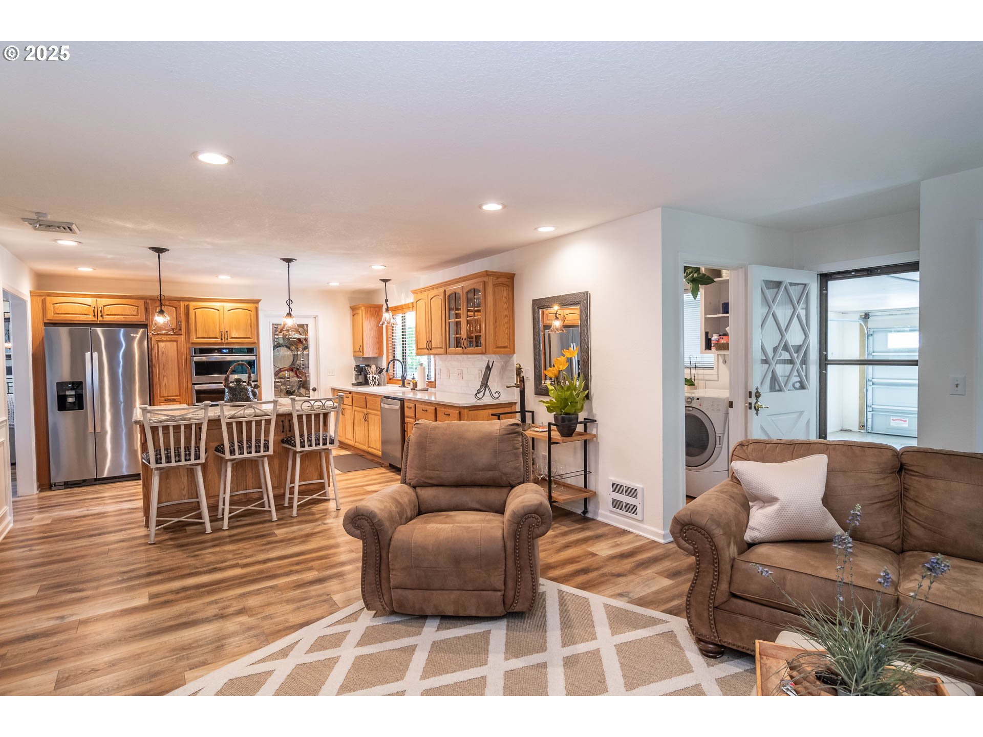 1036 ECHO DR