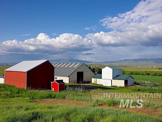 647 Mundy Gulch Road