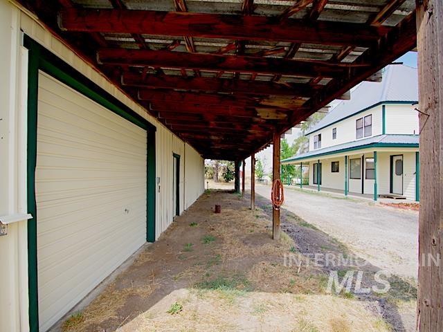 647 Mundy Gulch Road