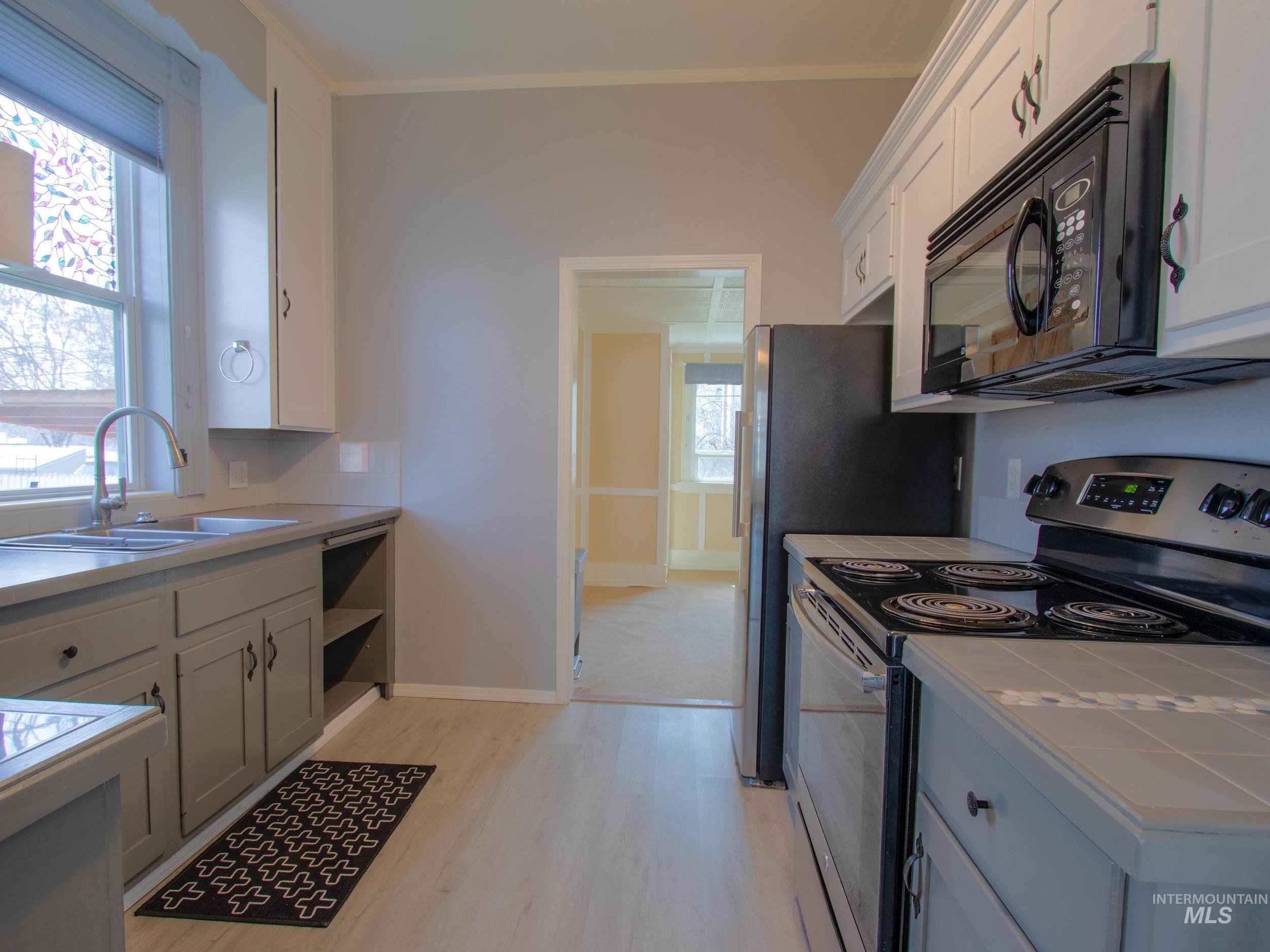 455 W Idaho
