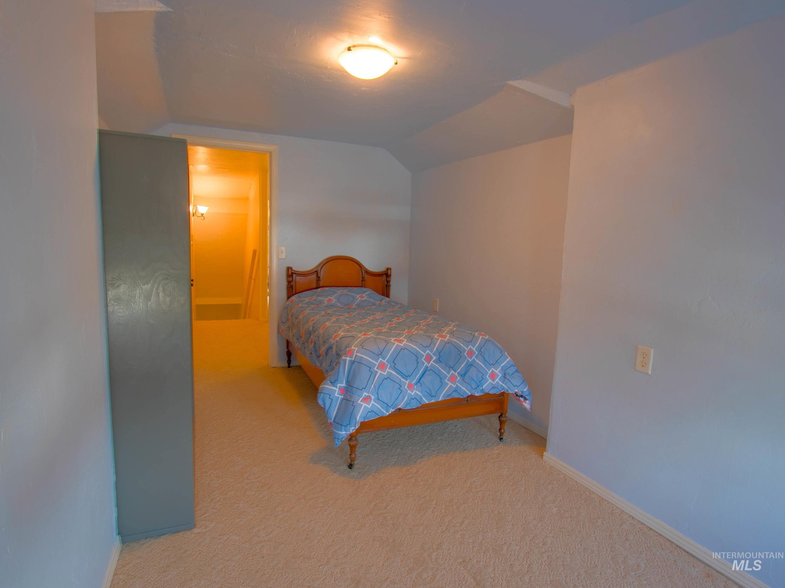 455 W Idaho