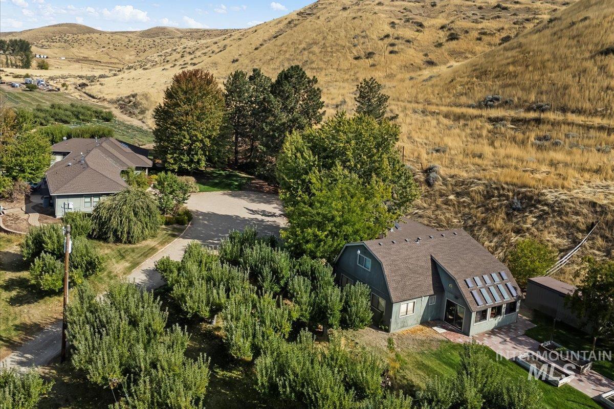 30 Hill Road
