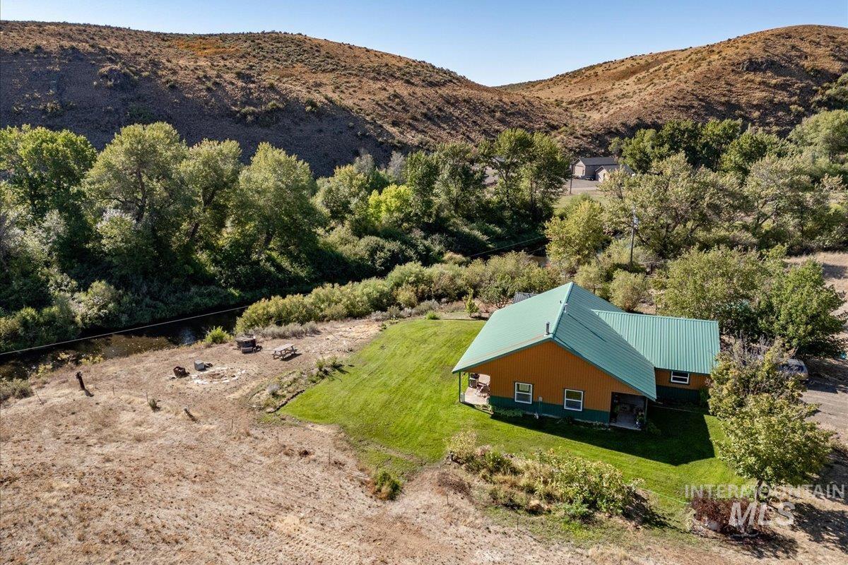 2128 Jackson Creek Road