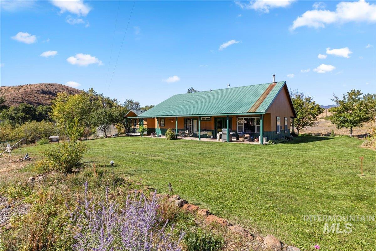2128 Jackson Creek Road