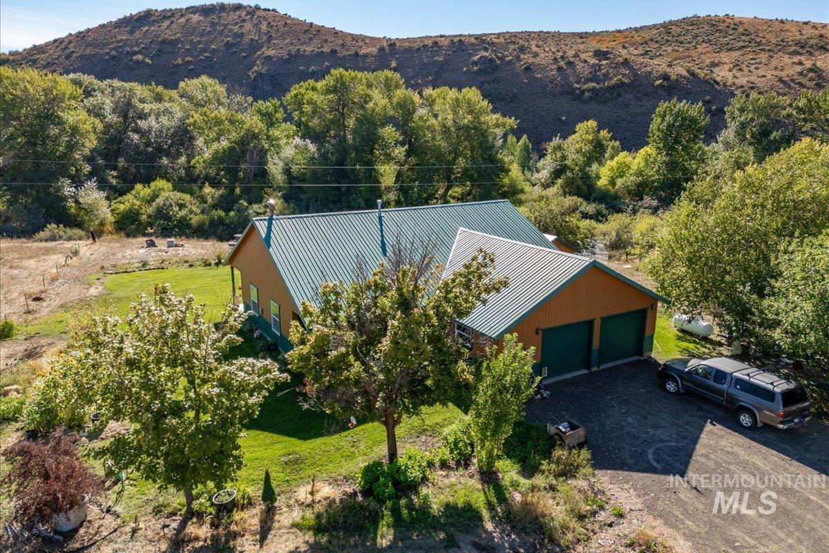2128 Jackson Creek Road