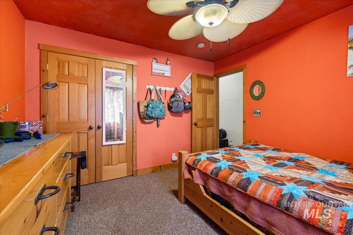2128 Jackson Creek Road