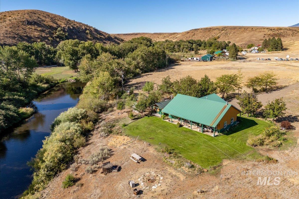2128 Jackson Creek Road