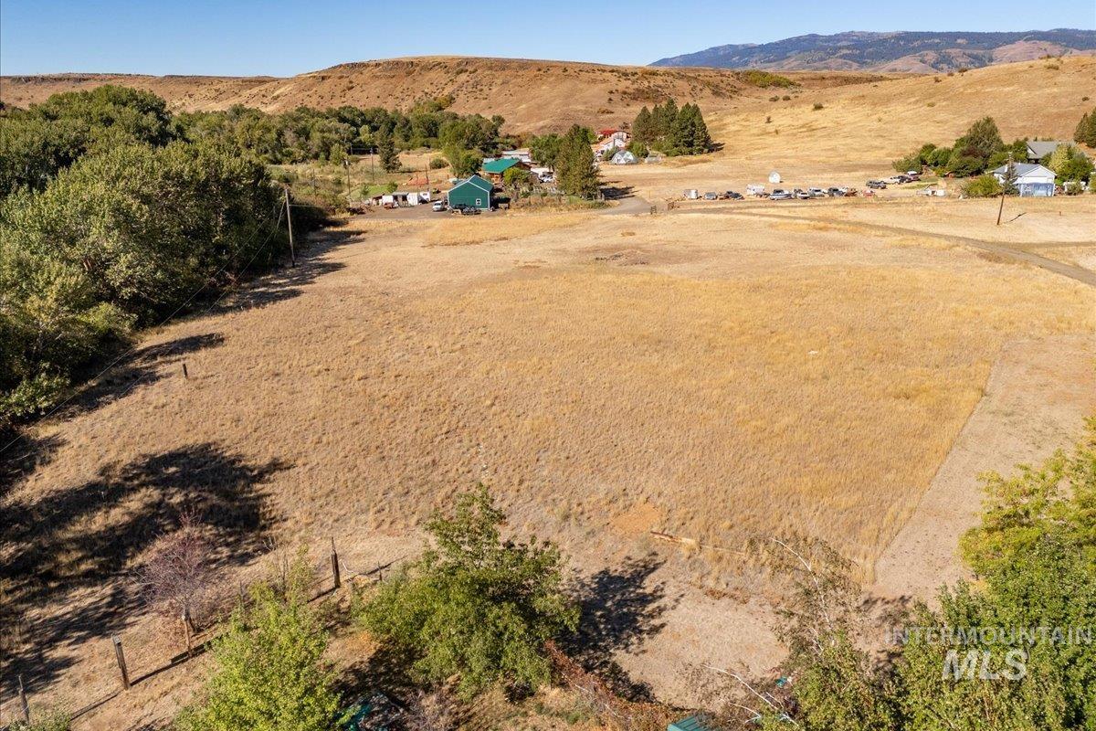 2128 Jackson Creek Road