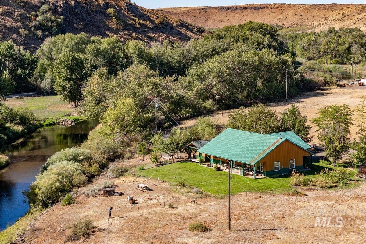 2128 Jackson Creek Road