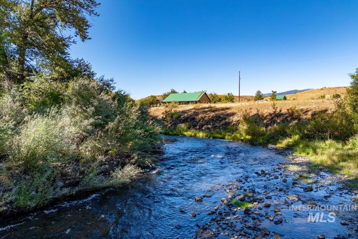 2128 Jackson Creek Road