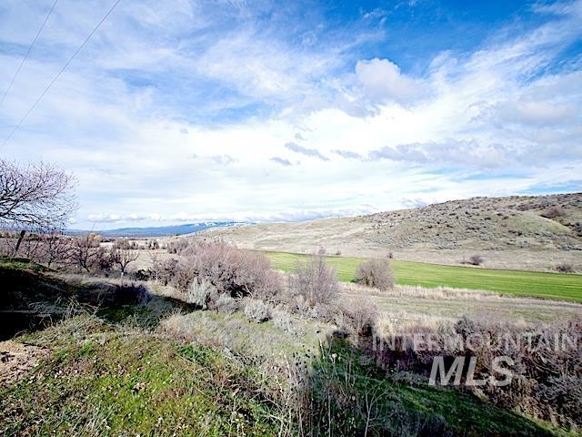 591 Mundy Gulch Rd