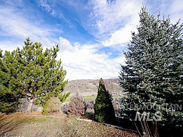 591 Mundy Gulch Rd