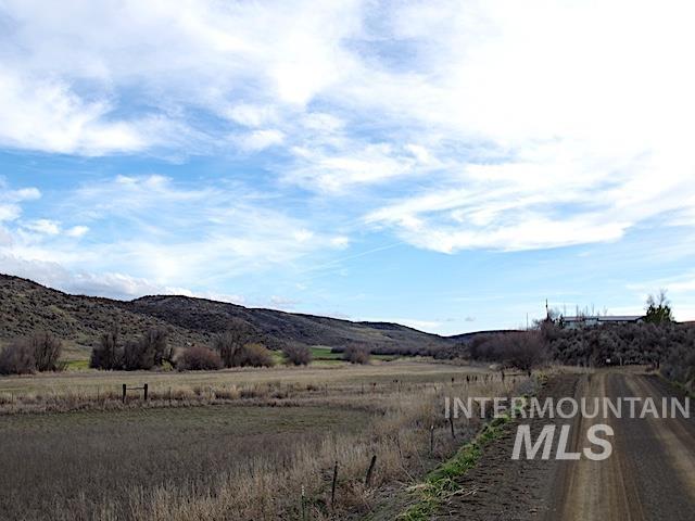 591 Mundy Gulch Rd