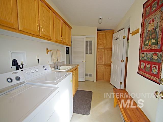 591 Mundy Gulch Rd