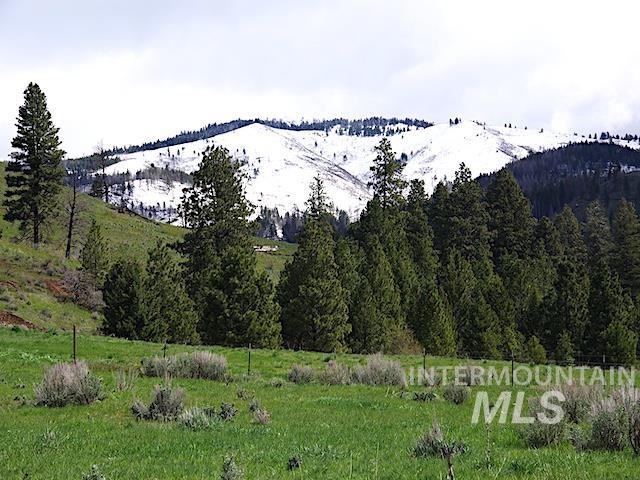 2264 Private Road 1