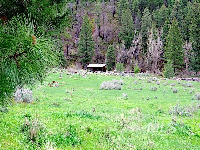 2264 Private Road 1