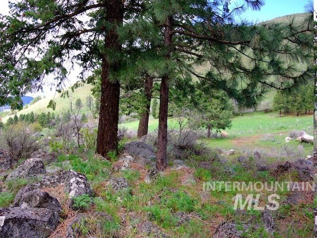 2264 Private Road 1