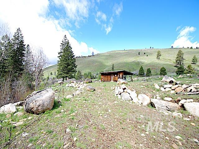 2264 Private Road 1