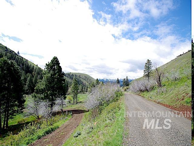 2264 Private Road 1