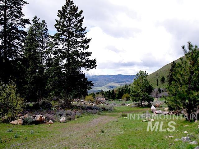 2264 Private Road 1