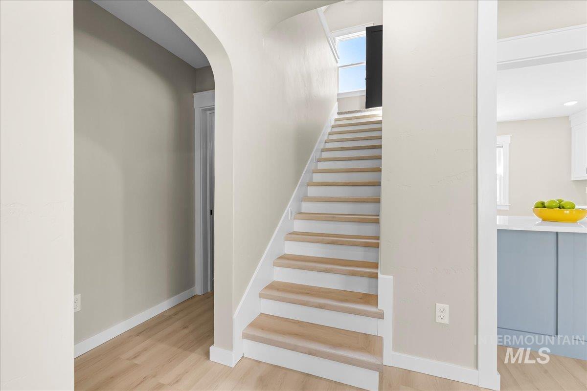 914 W 3rd