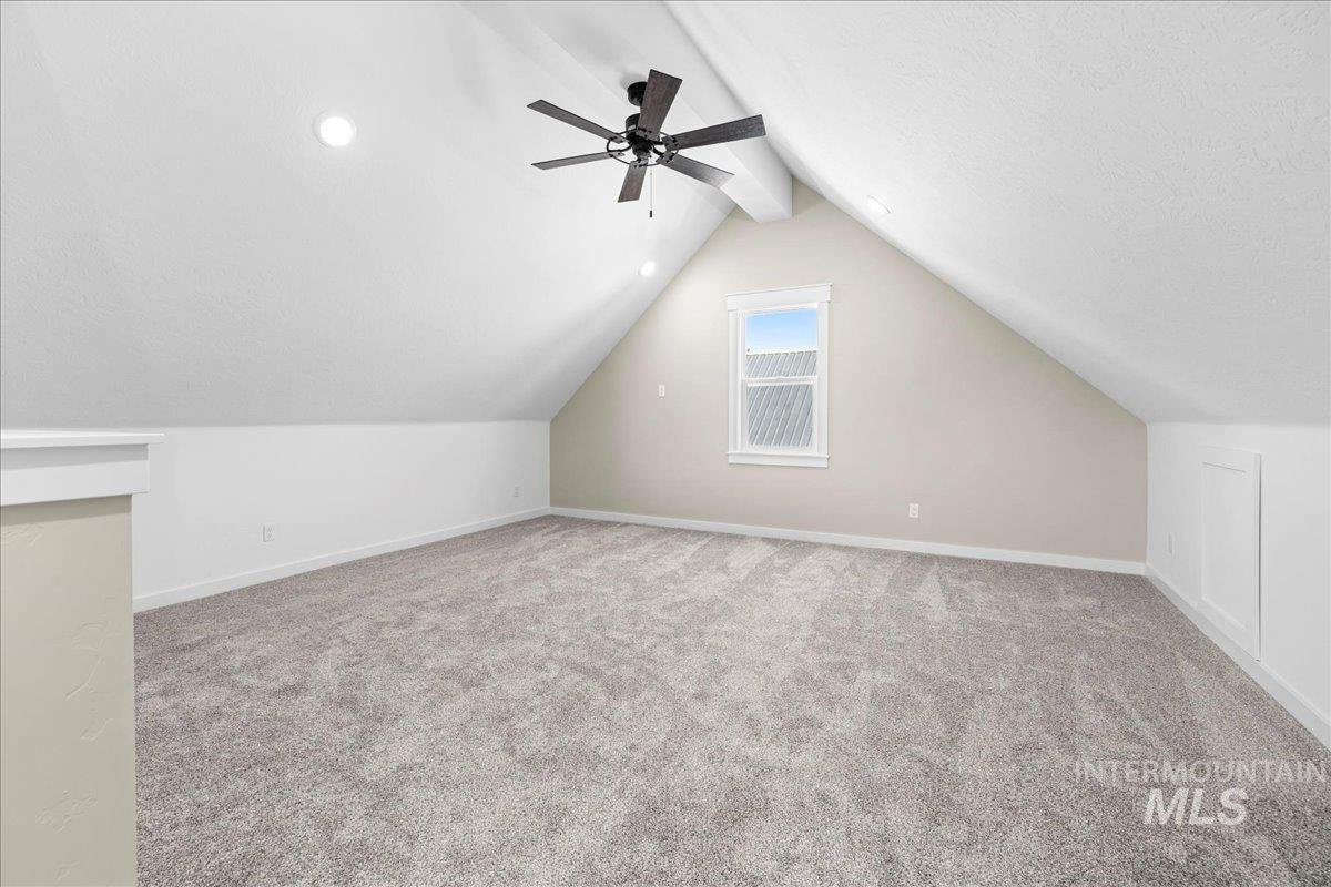 914 W 3rd