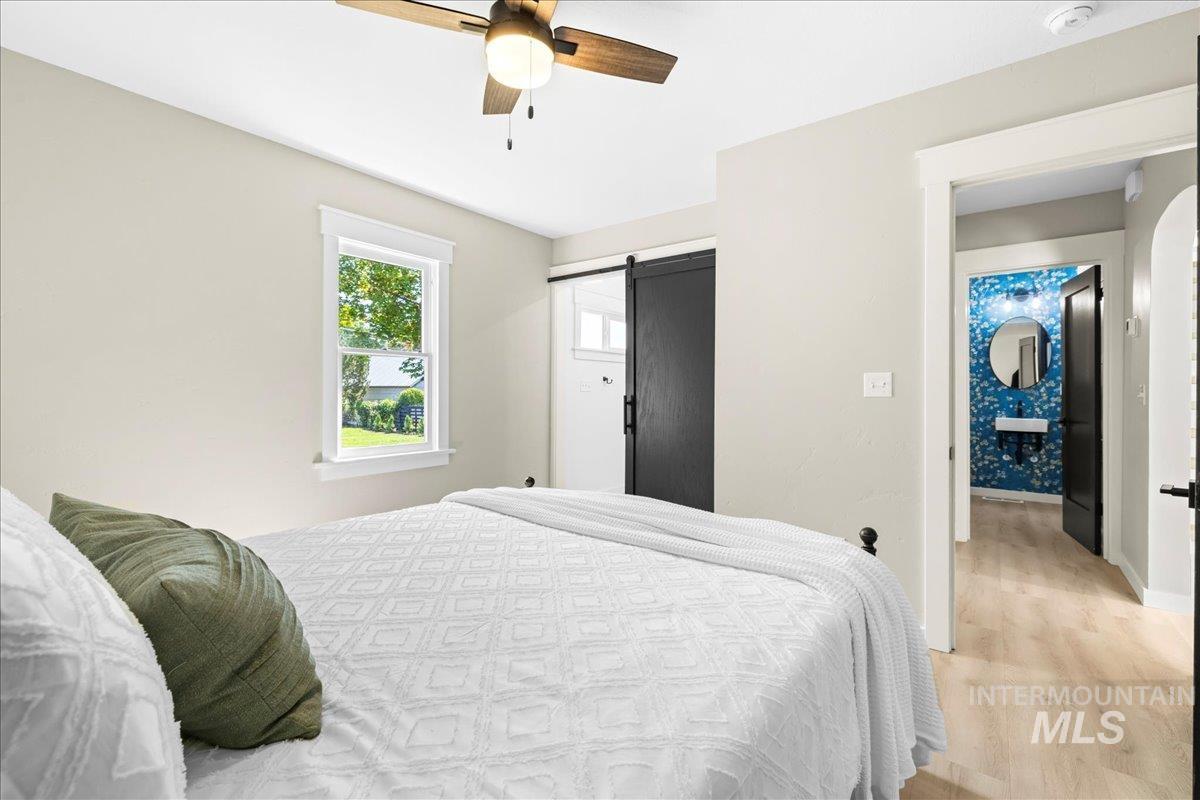 914 W 3rd