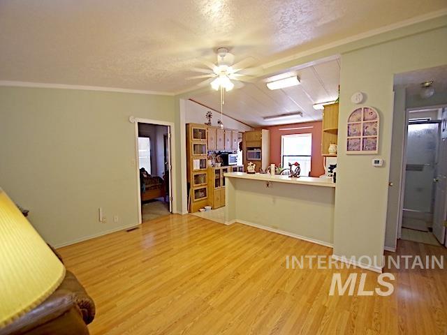 1386 W 3rd Street
