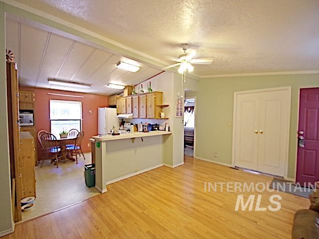 1386 W 3rd Street