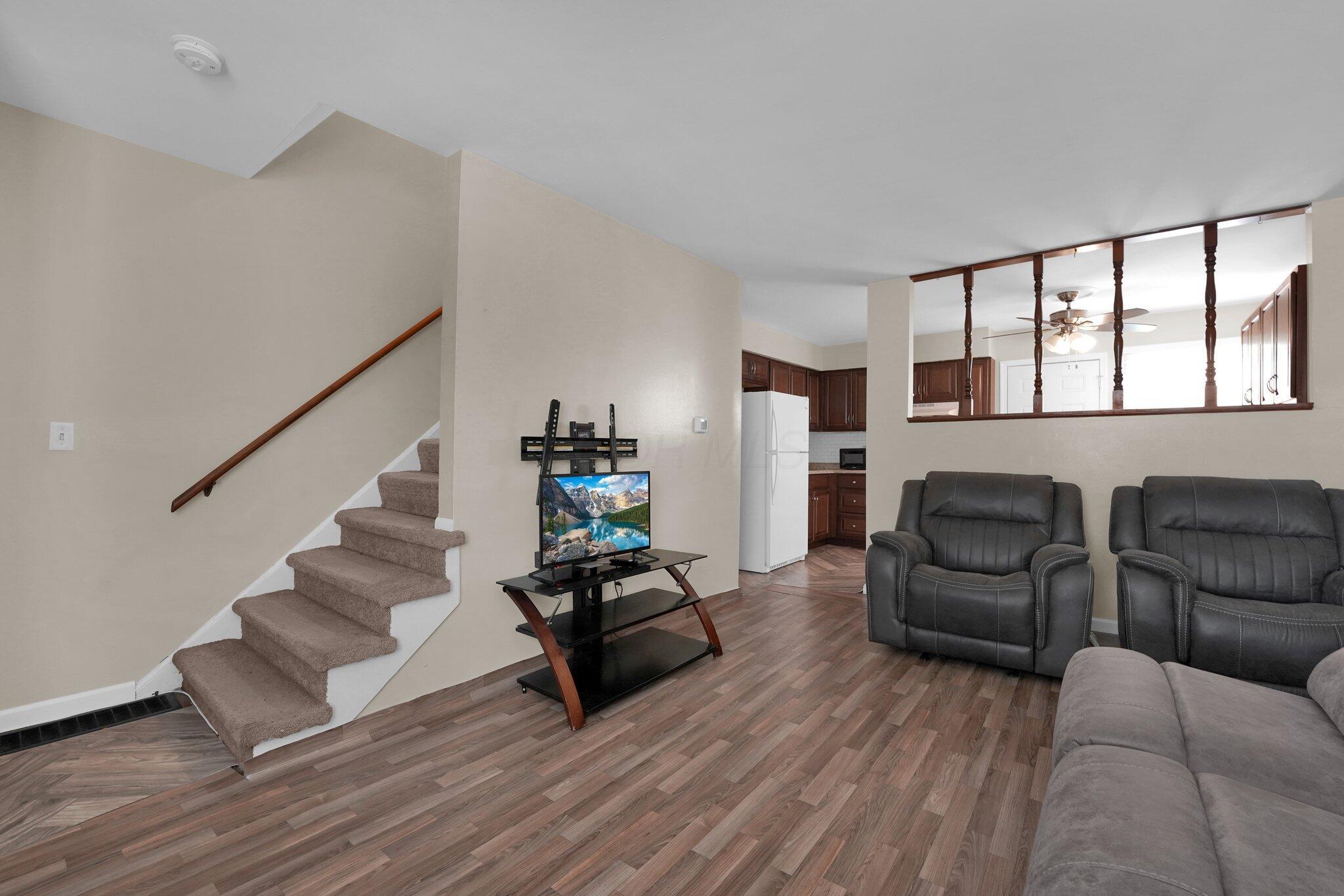5738 Beechcroft Road, L