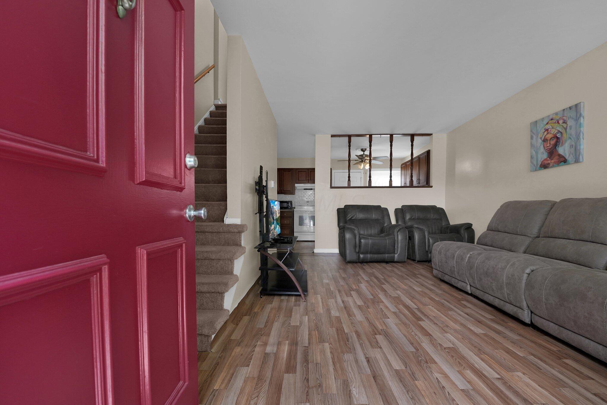 5738 Beechcroft Road, L