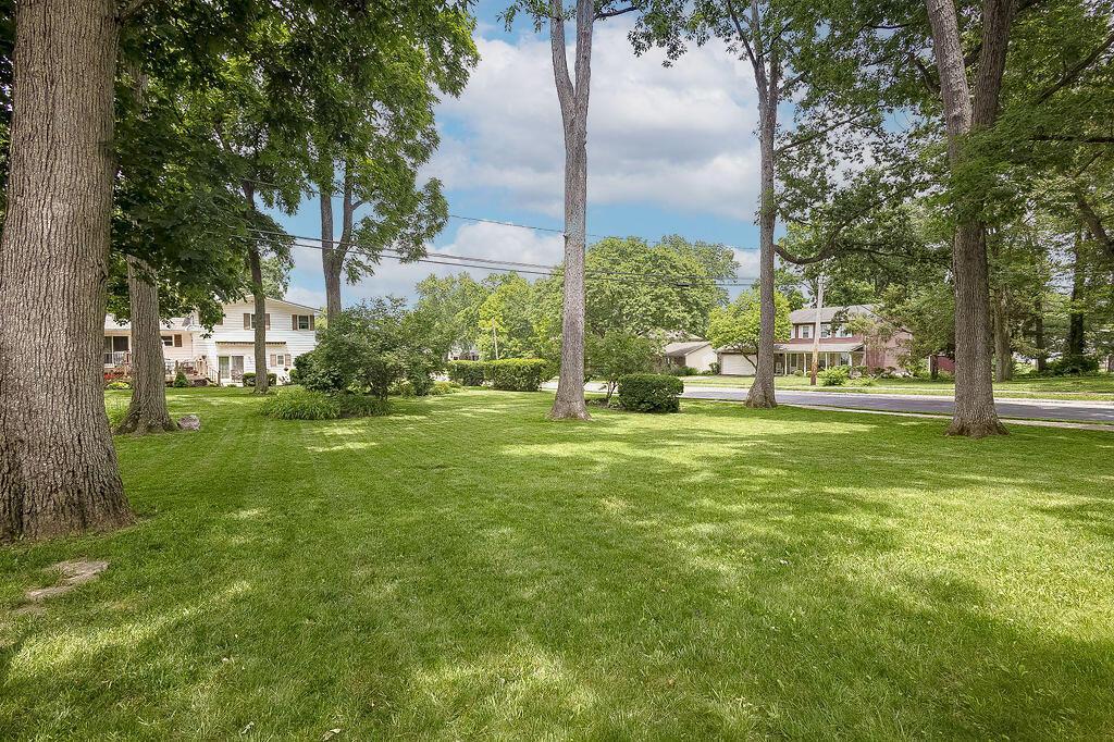 130 Cottswold Drive