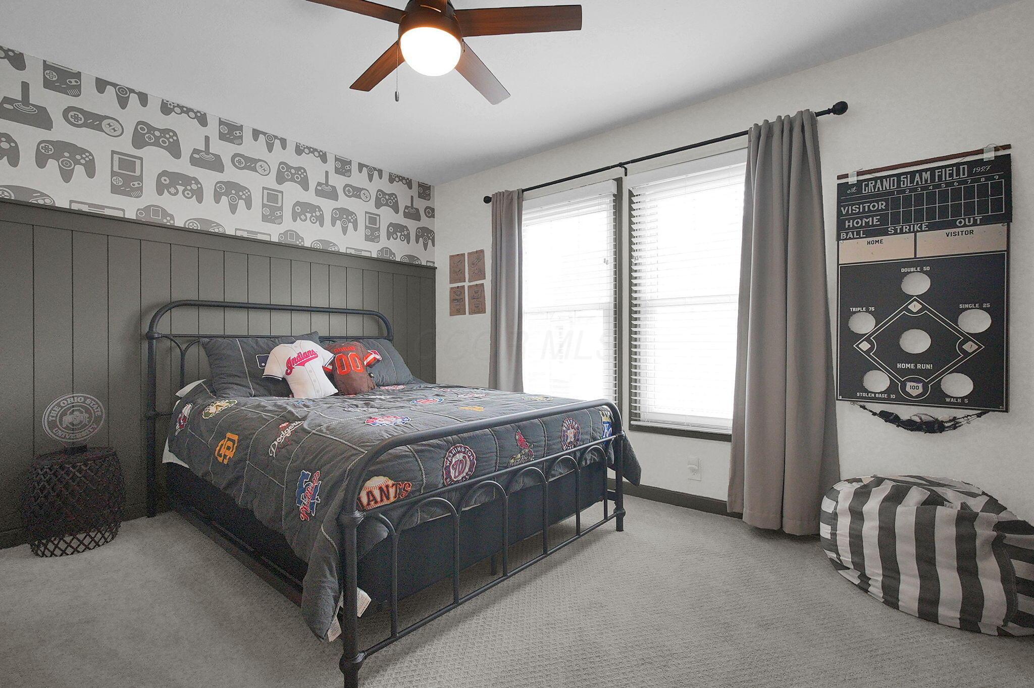 1221 Wedgefield Lane