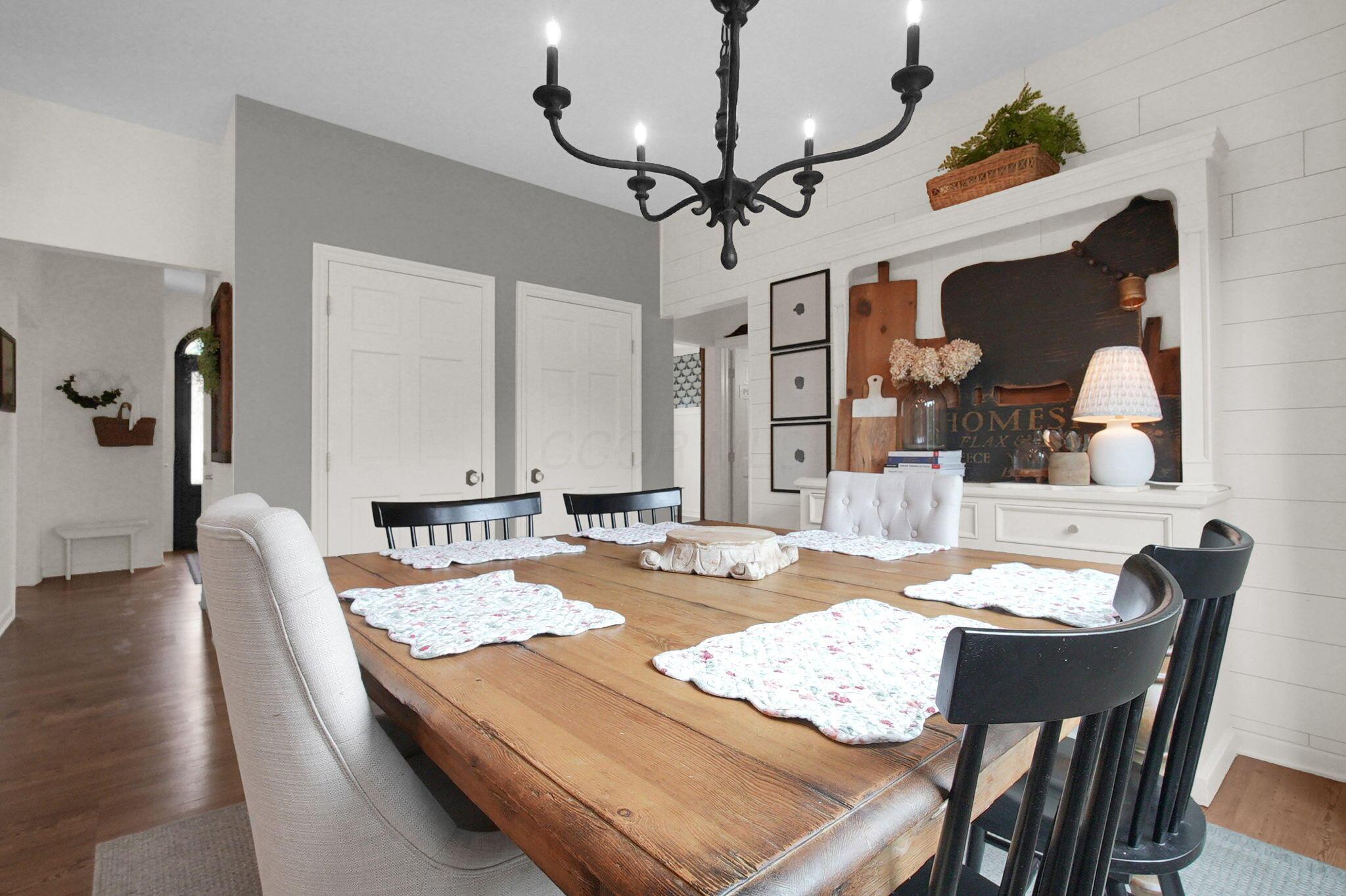 1221 Wedgefield Lane