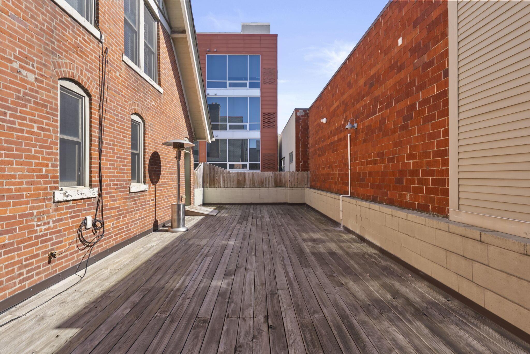 21 W 3rd Avenue, 100C