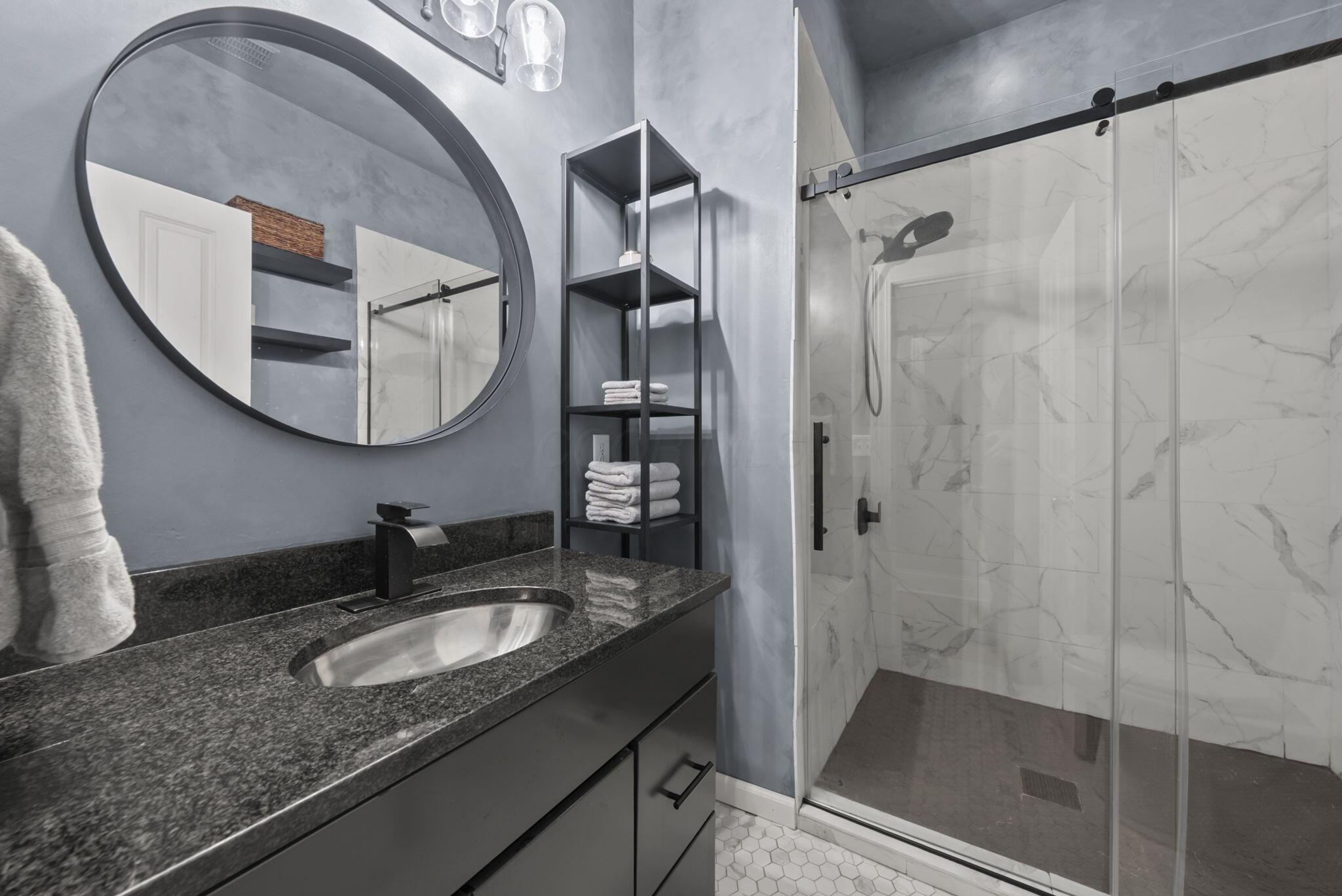 21 W 3rd Avenue, 100C