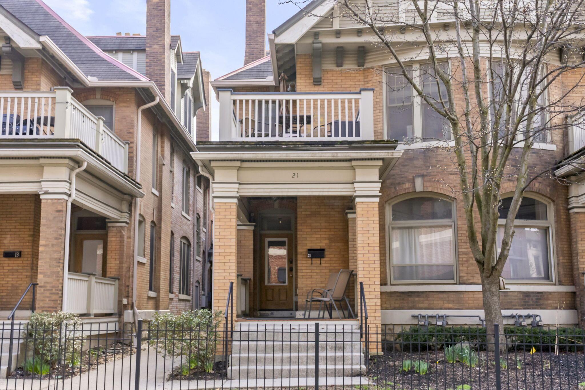 21 W 3rd Avenue, 100C