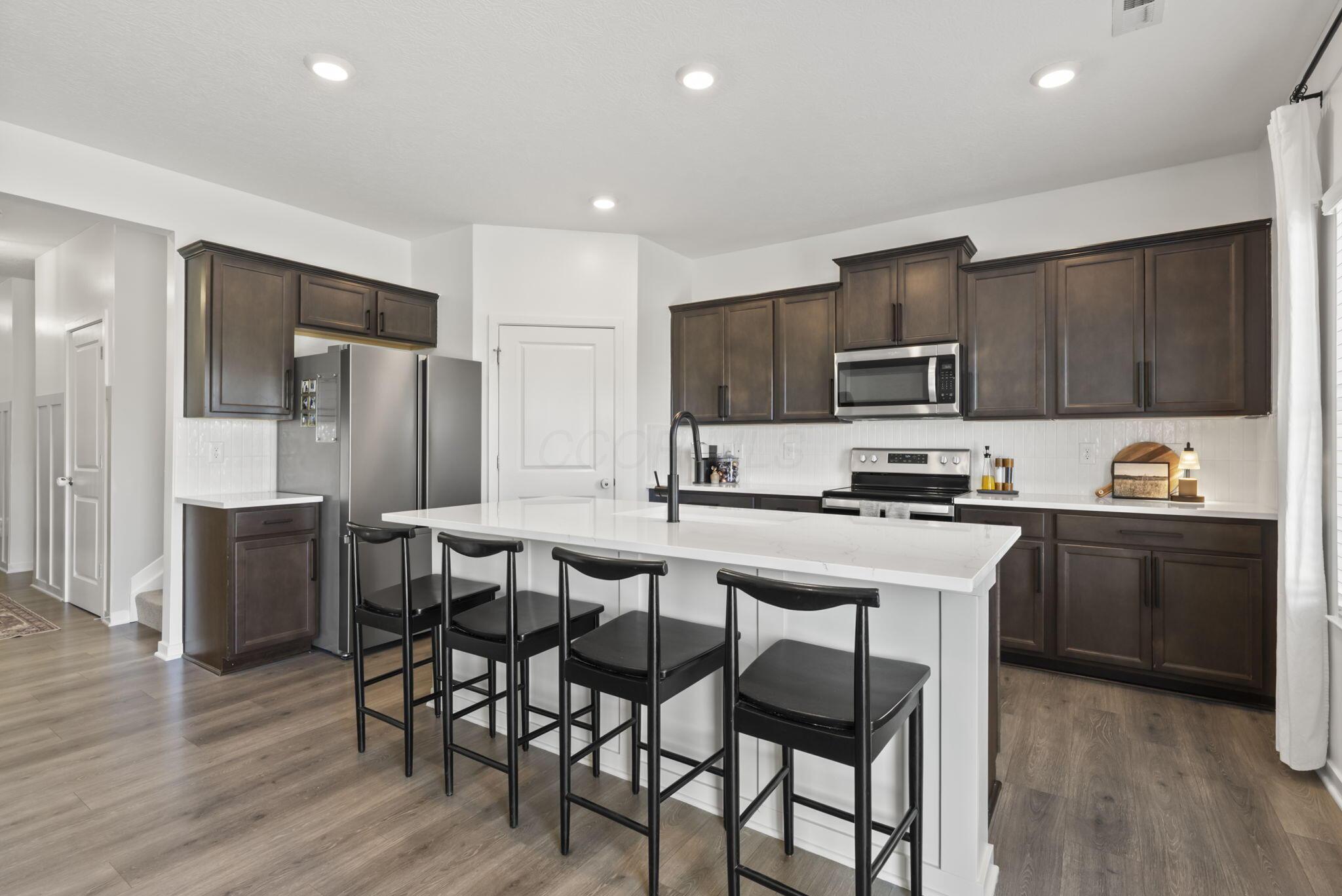 324 Kells Court W