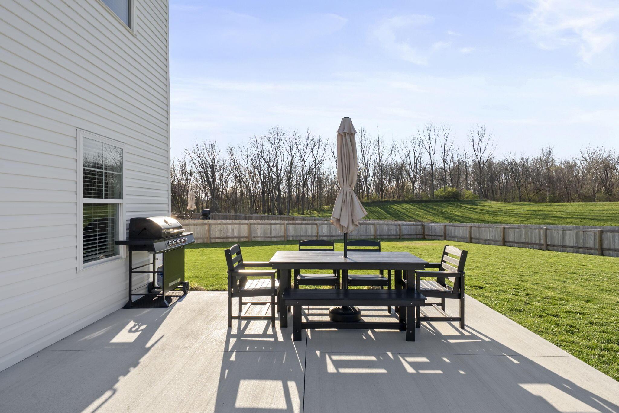 324 Kells Court W
