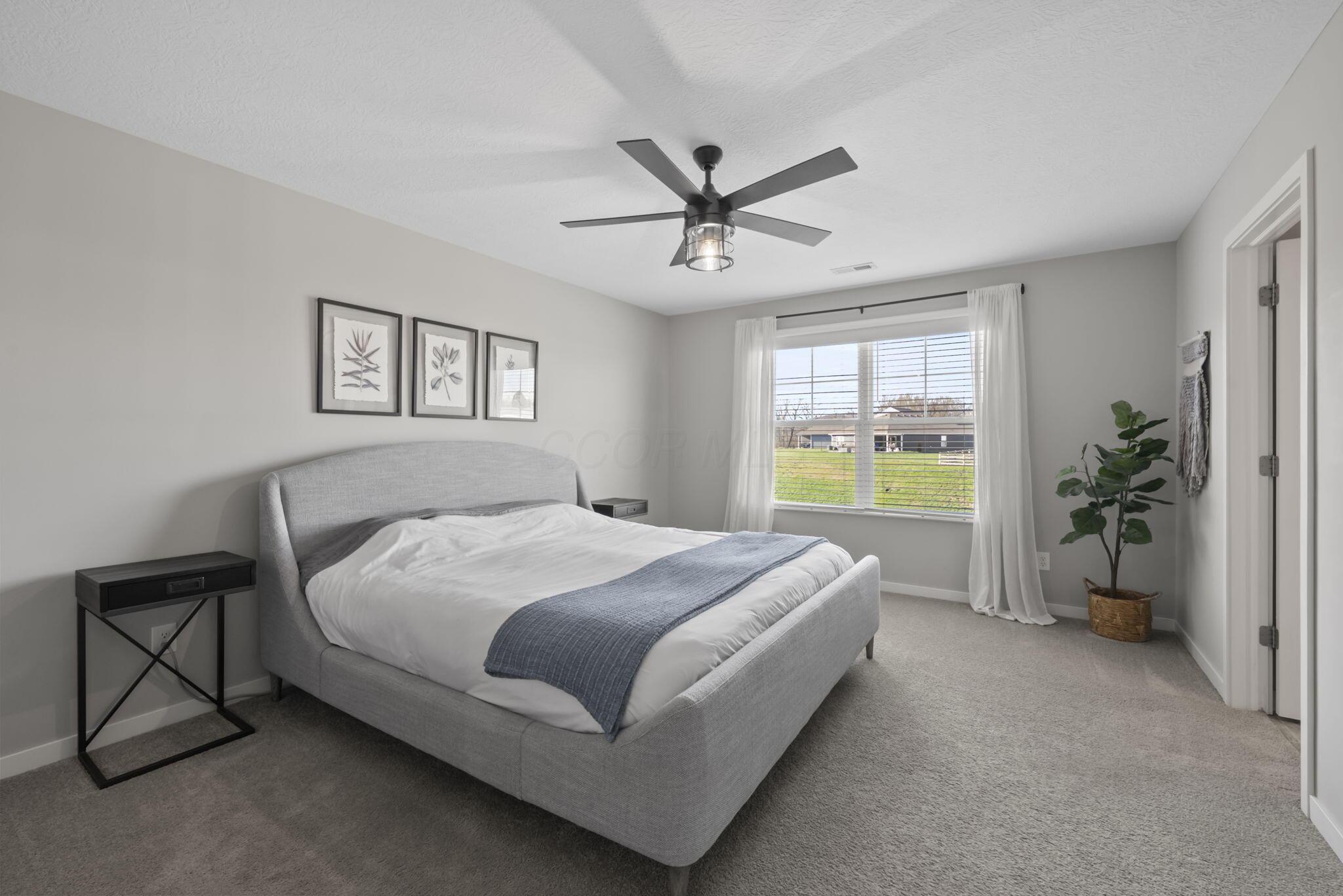 324 Kells Court W